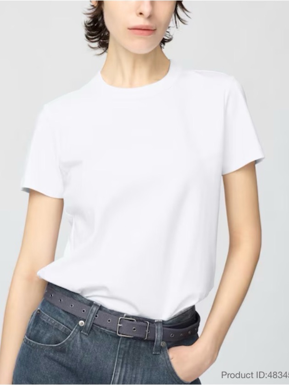Uniqlo Women's White 100% Cotton Short-Sleeve Crewneck Tee